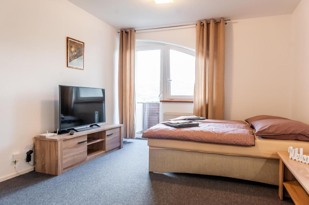 Apartmany Summit Bešeňová Buitenkant foto