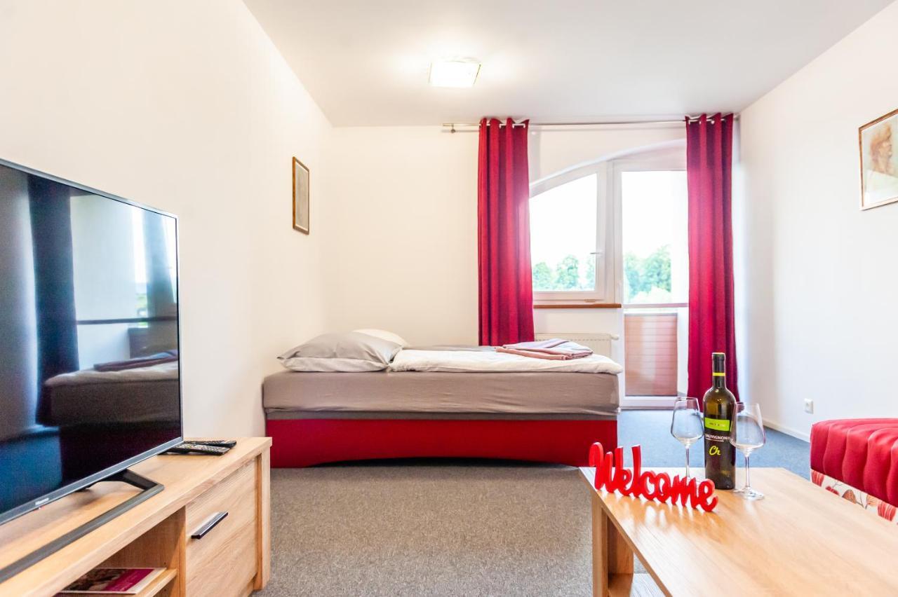 Apartmany Summit Bešeňová Buitenkant foto
